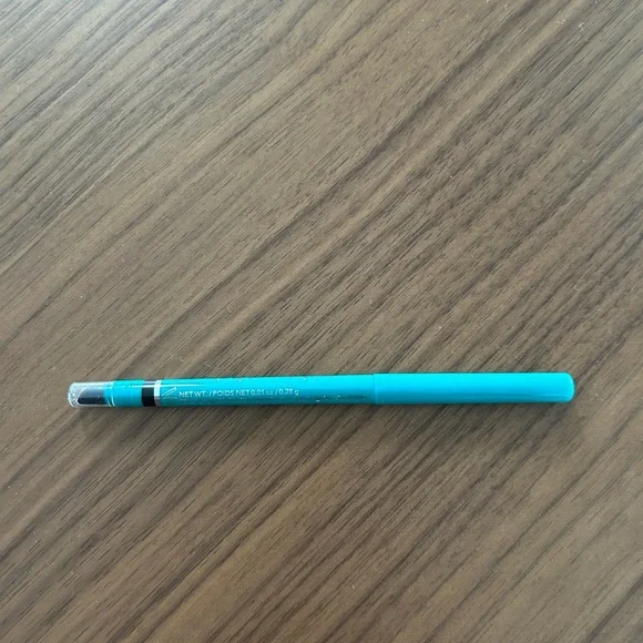 Thrive Causemetics Infinity Waterproof Eyeliner in Lauren Matte Black - Picture 7 of 7